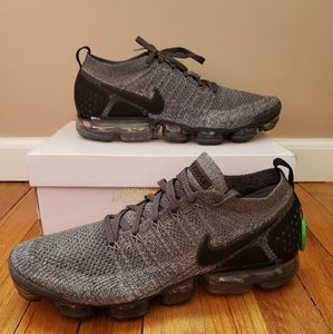 MENS VAPORMAX NIKE RUNNING SHOE